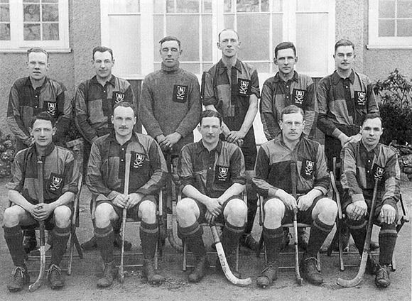 1 Queen's Army Hockey Cup